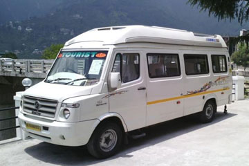 17 Seater Tempo Traveller for Rent in Chandigarh