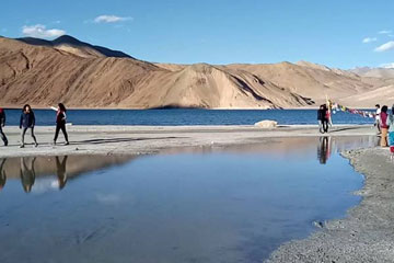 Leh - Pangong Lake (150 kms.)